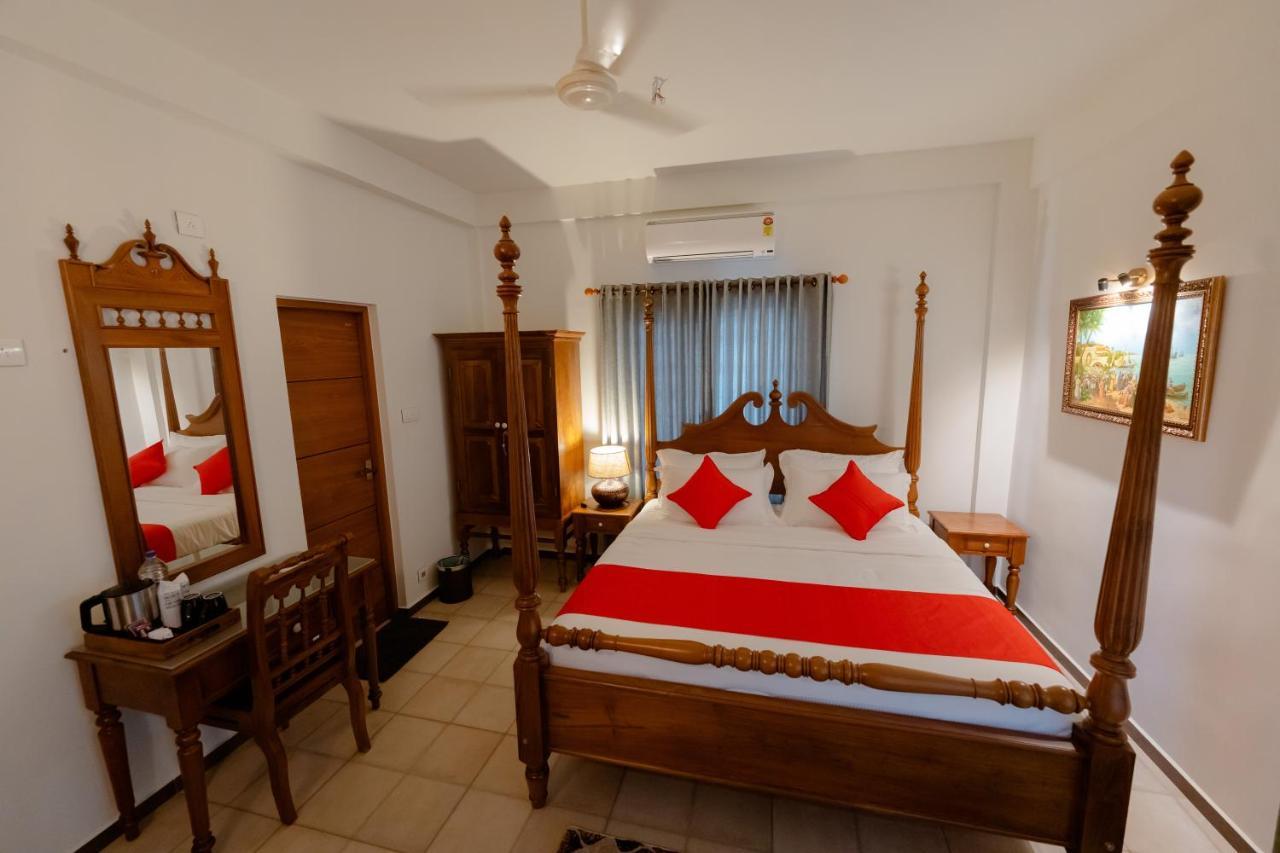 Seacoast Inn Fortkochi Fort Kochi Екстериор снимка