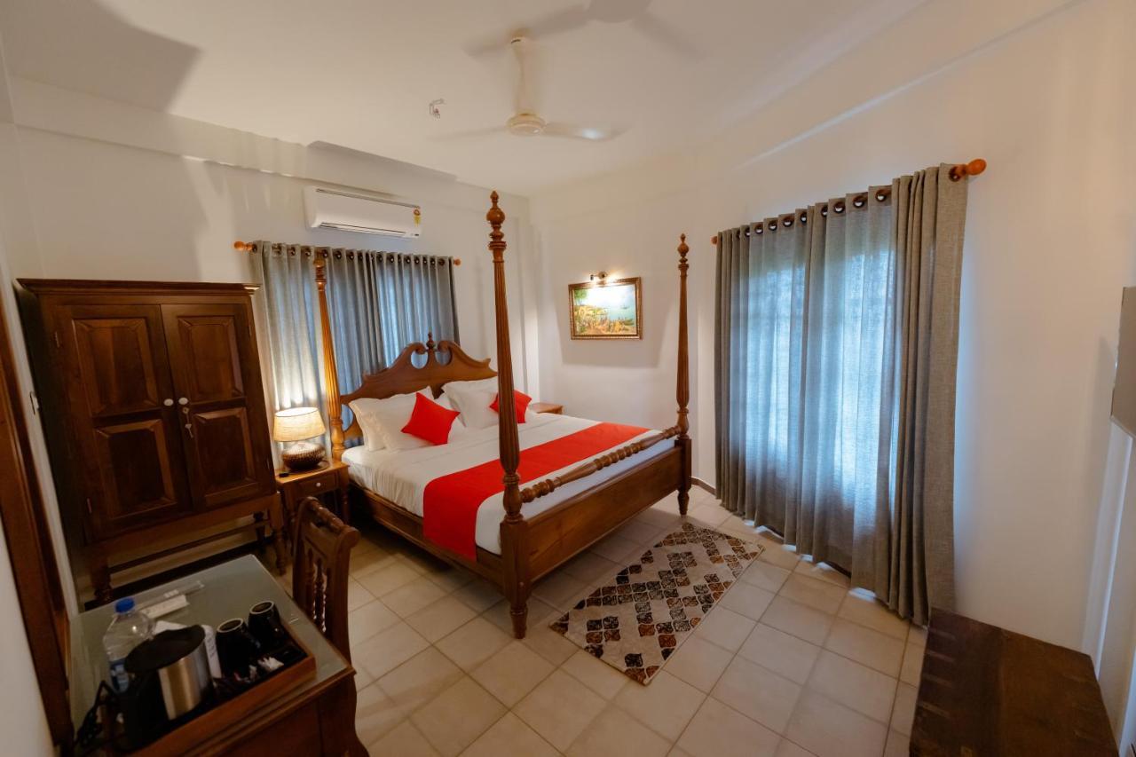 Seacoast Inn Fortkochi Fort Kochi Екстериор снимка