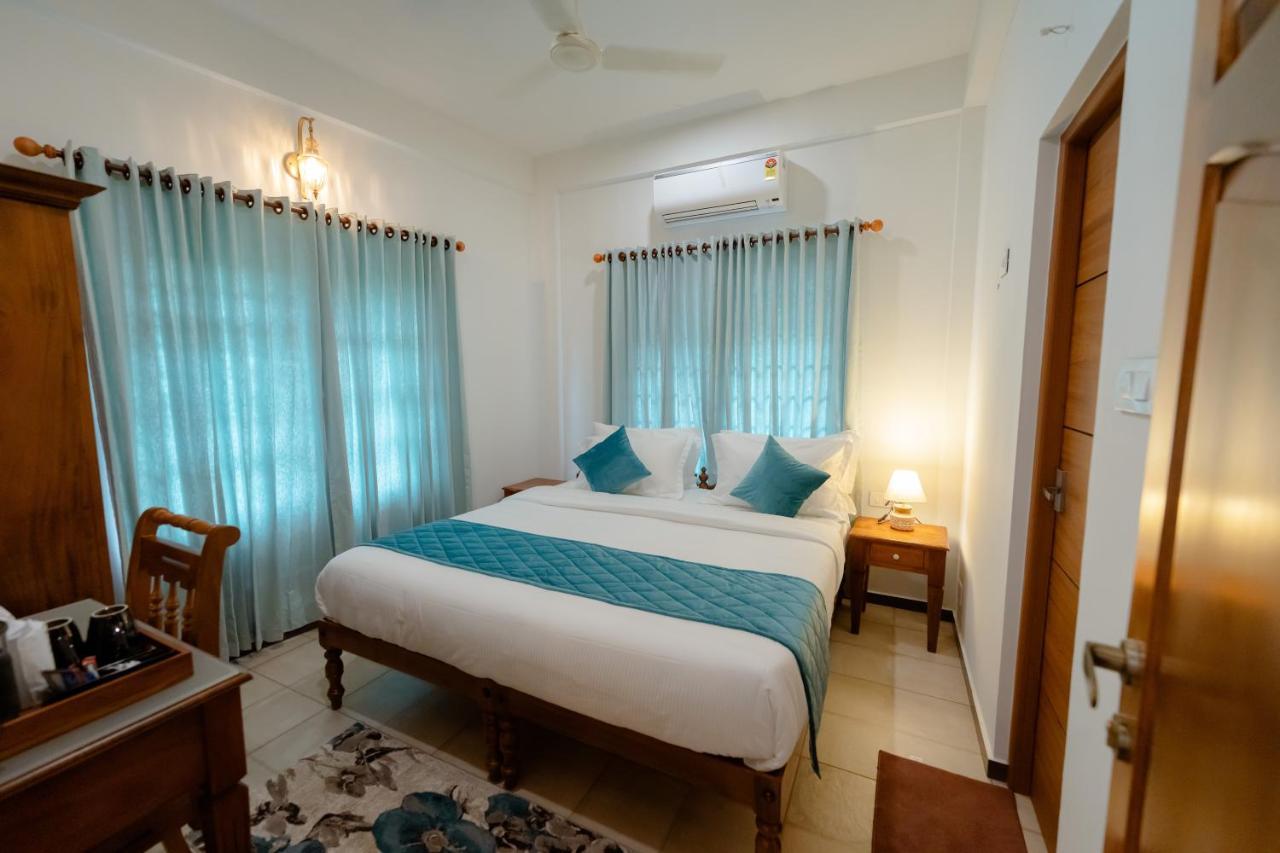 Seacoast Inn Fortkochi Fort Kochi Екстериор снимка