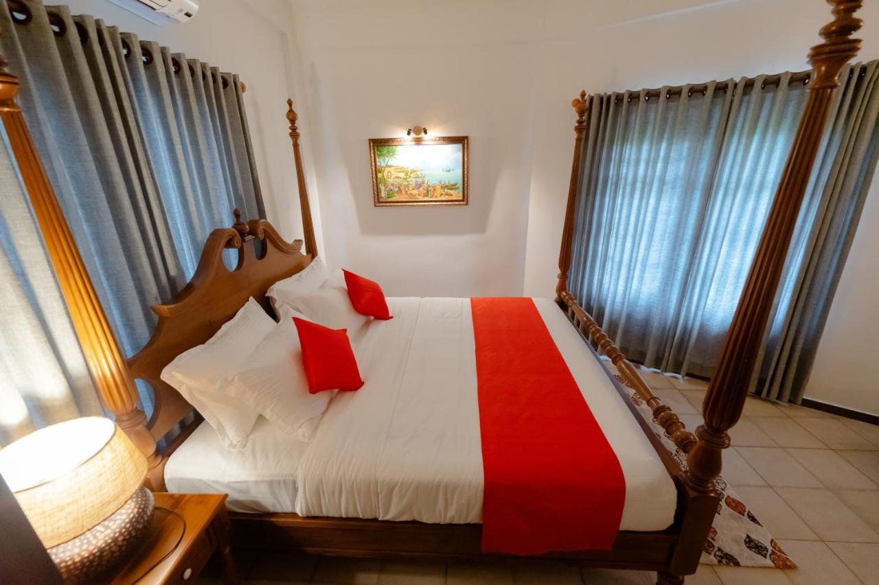 Seacoast Inn Fortkochi Fort Kochi Екстериор снимка