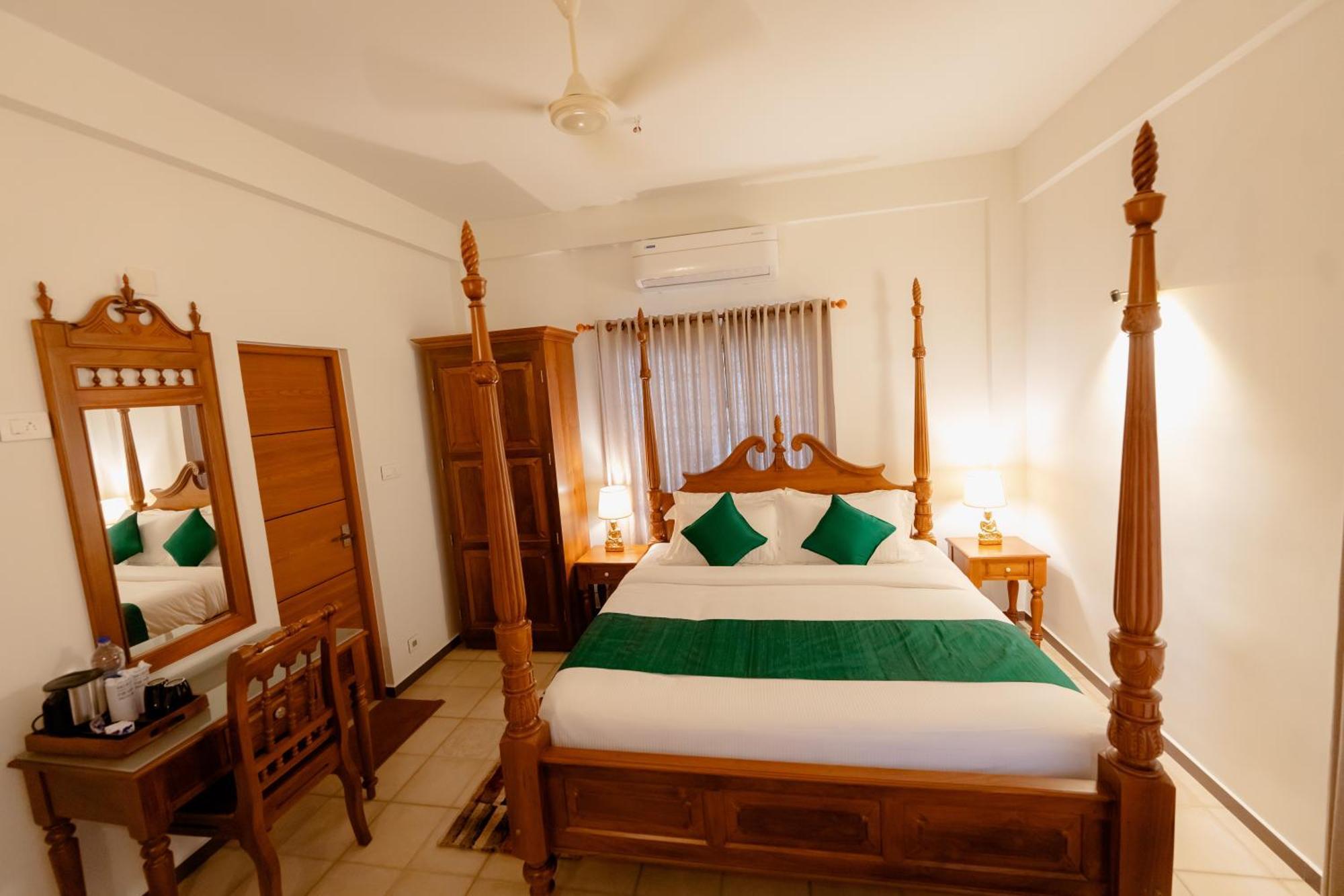 Seacoast Inn Fortkochi Fort Kochi Екстериор снимка
